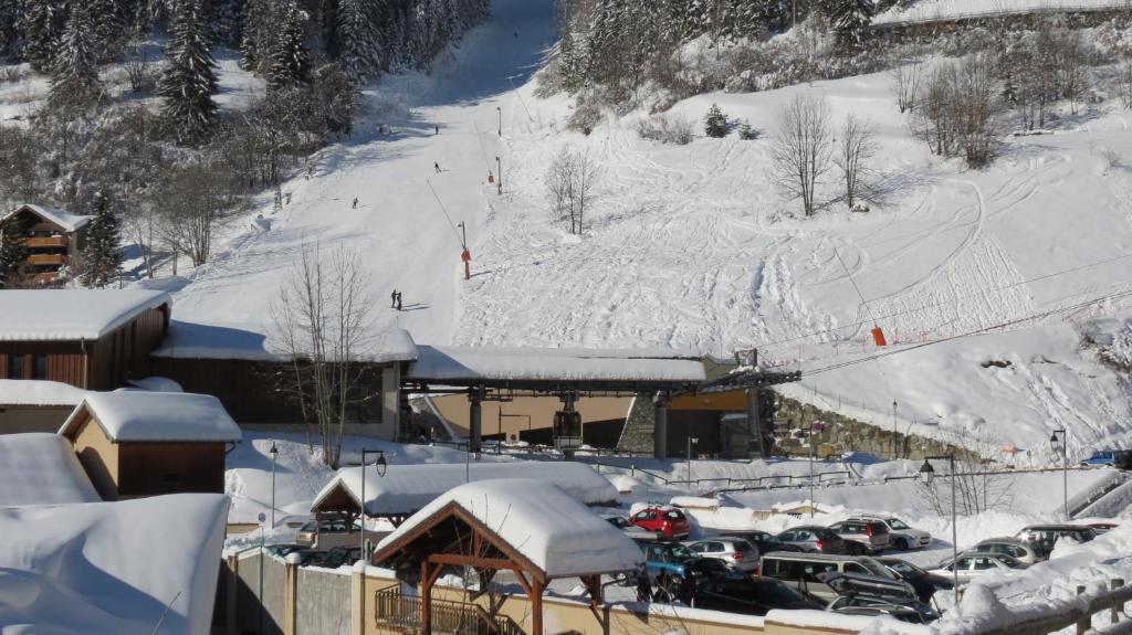 Hotel Ancolie - Champagny En Vanoise La Plagne Exterior foto